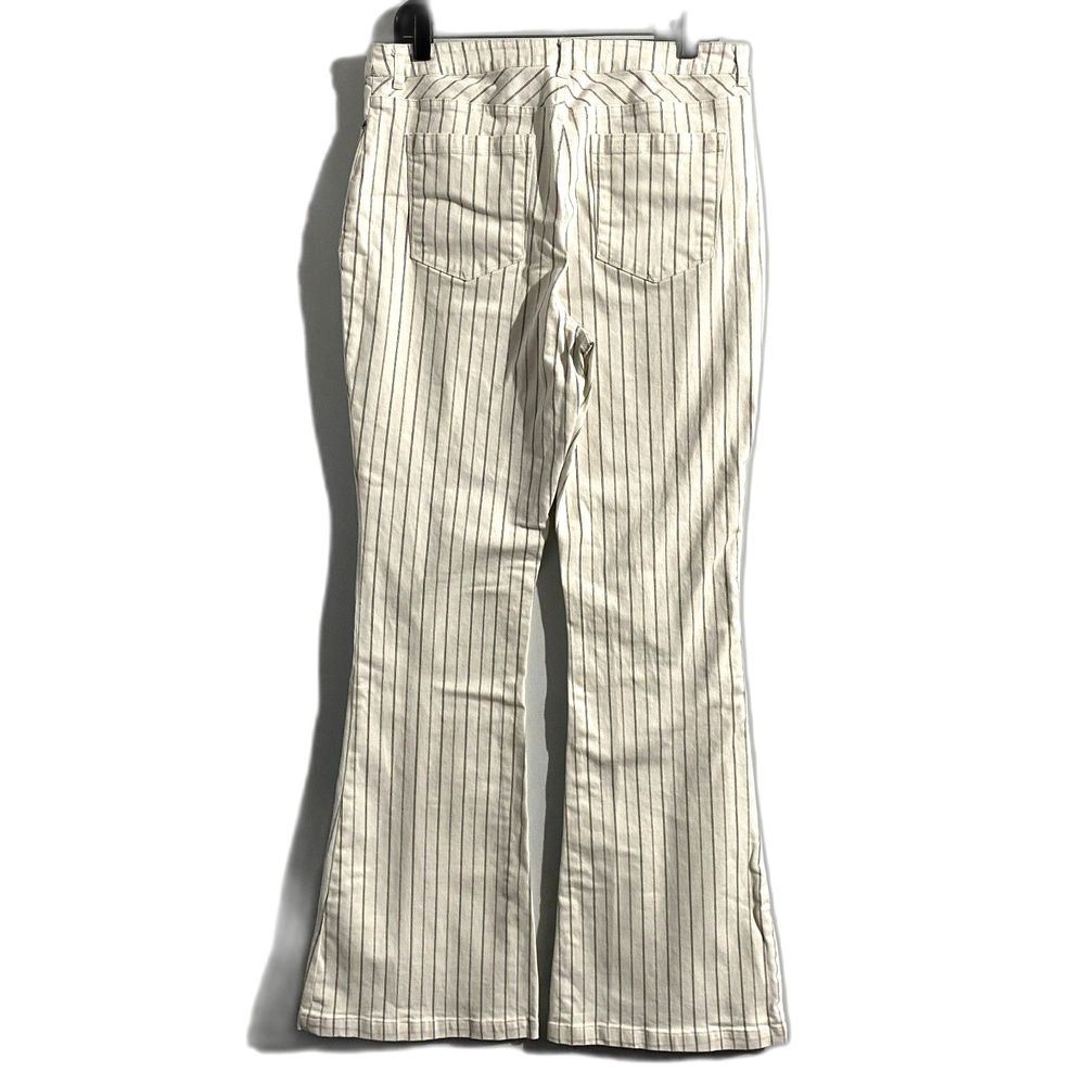 Chelsea & Violet Flare Leg Bell Bottom Jeans White Striped Size 31 Waist - Picture 5 of 9